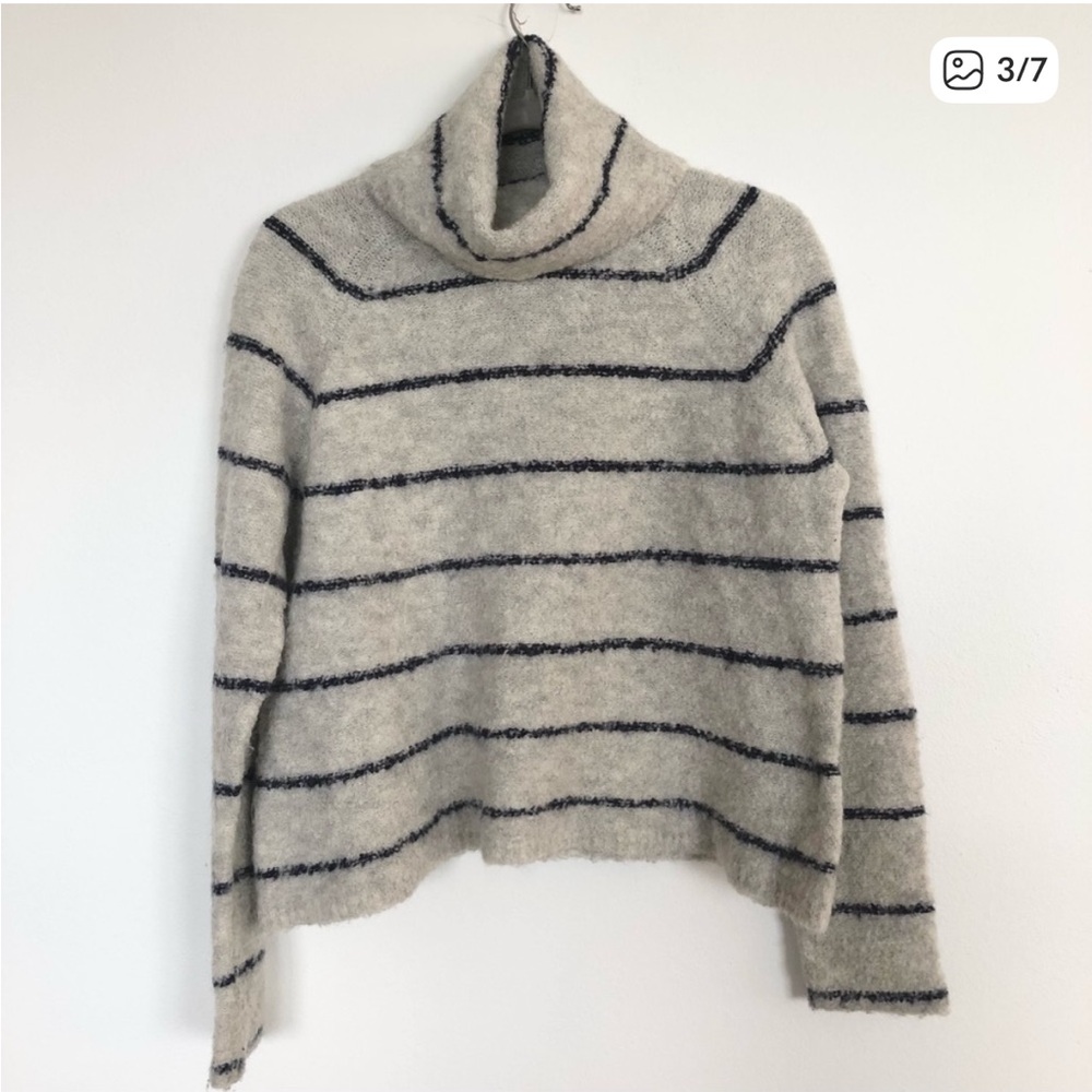 Madewell Roundtrip striped cozy turtleneck boxy cropped sweater (M)